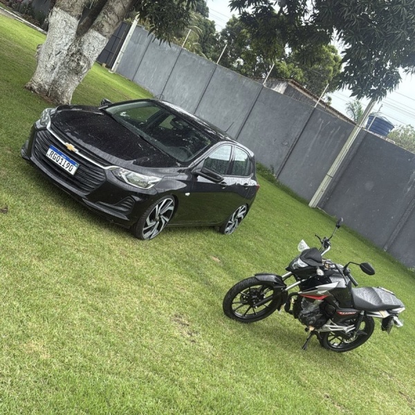 EDIÇÃO 236 - CHEV ONIX + HONDA TITAN 